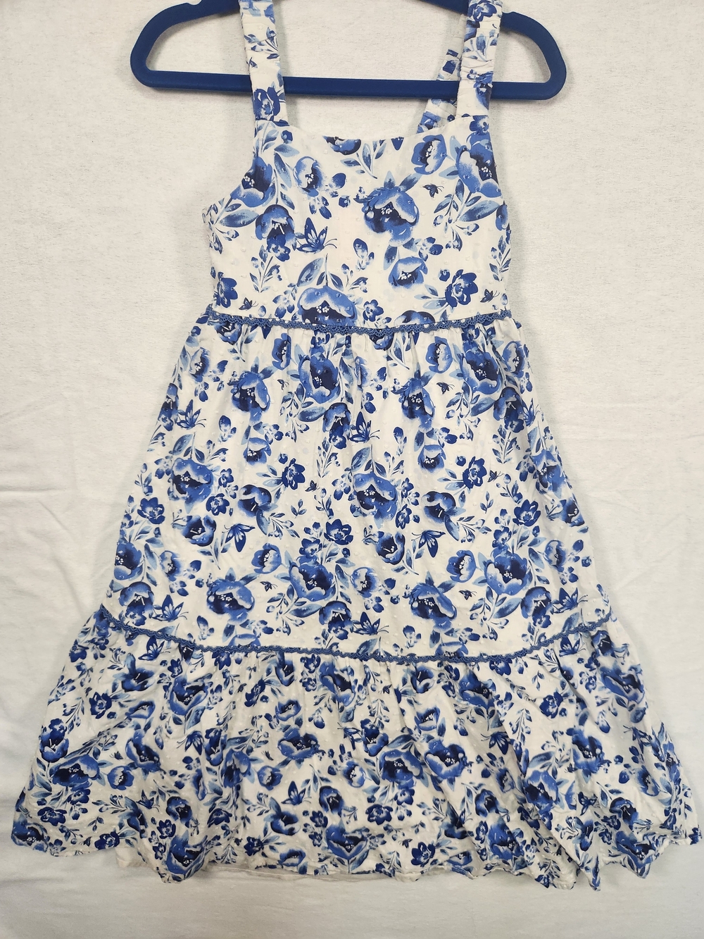 Isaac Mizrahi White and Blue Floral Sundress